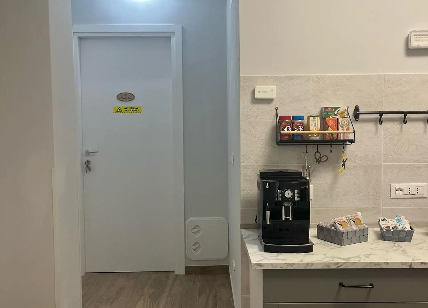ホテル Beb Genova Centro 0*, ジェノヴァ イタリア